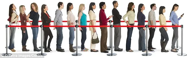 What managing a queue of people taught me about living in society